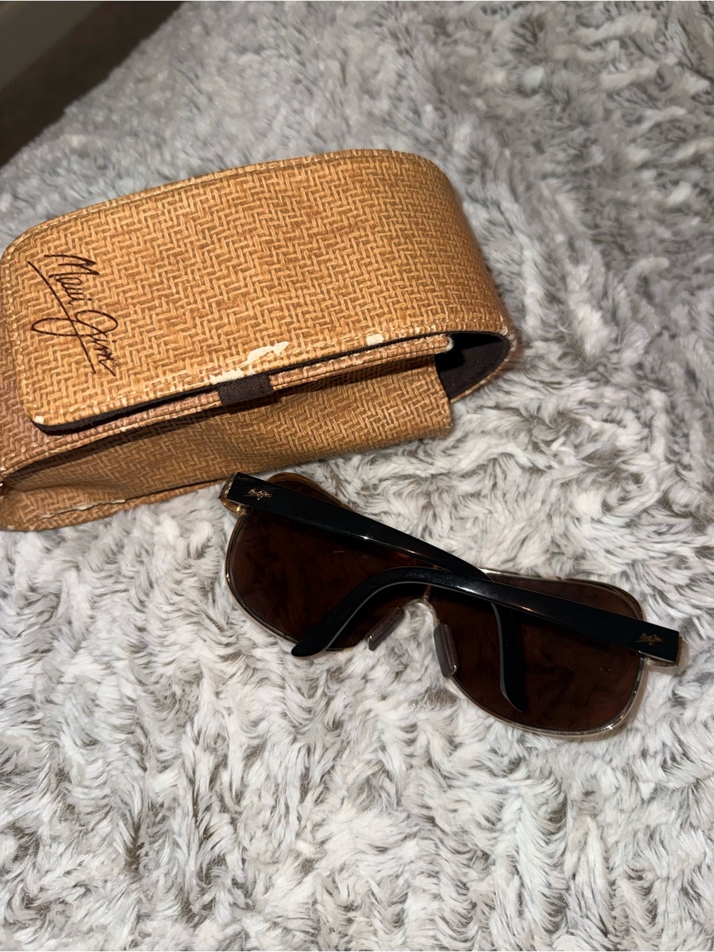 Maui Jim sunglasses - Picture 2 of 2